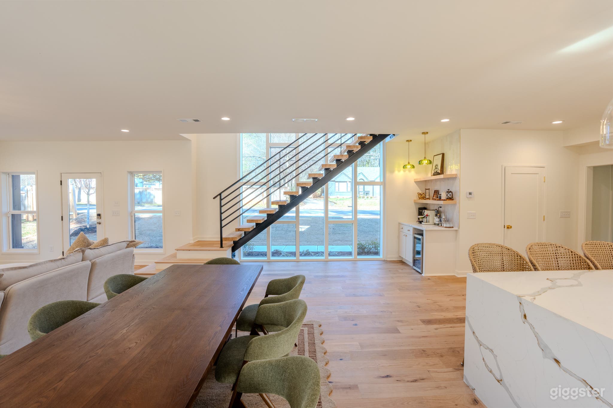 Modern Atlanta Estate for Productions & Events Photo 3