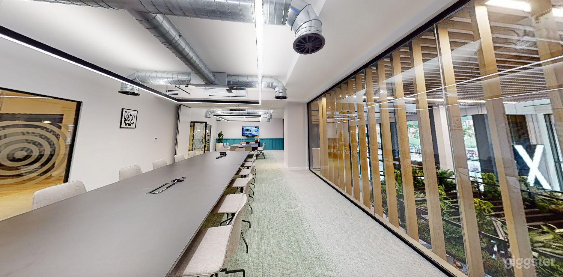 The Ballroom Room Good for 10 Persons Photo 3