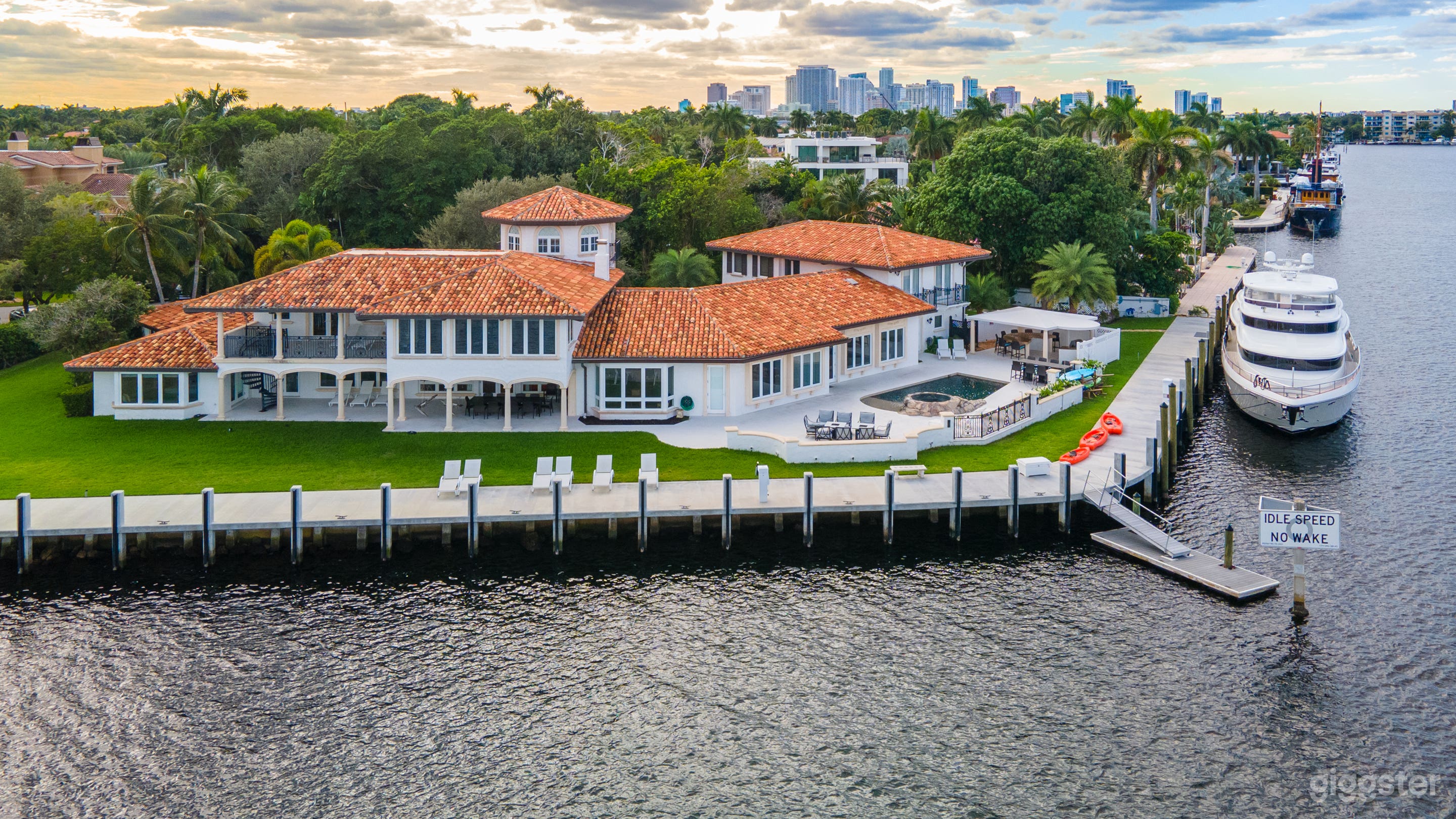 Water views 315ft Dock Large Mansion Estate Photo 1