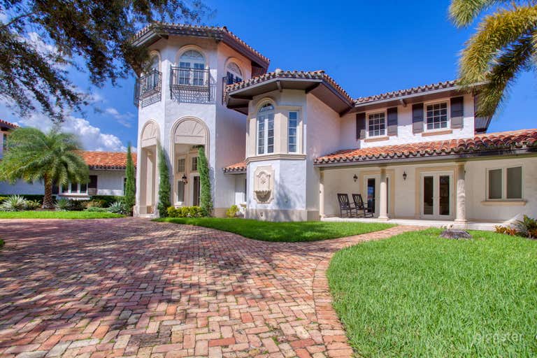  Water views 315ft Dock Large Mansion Estate 