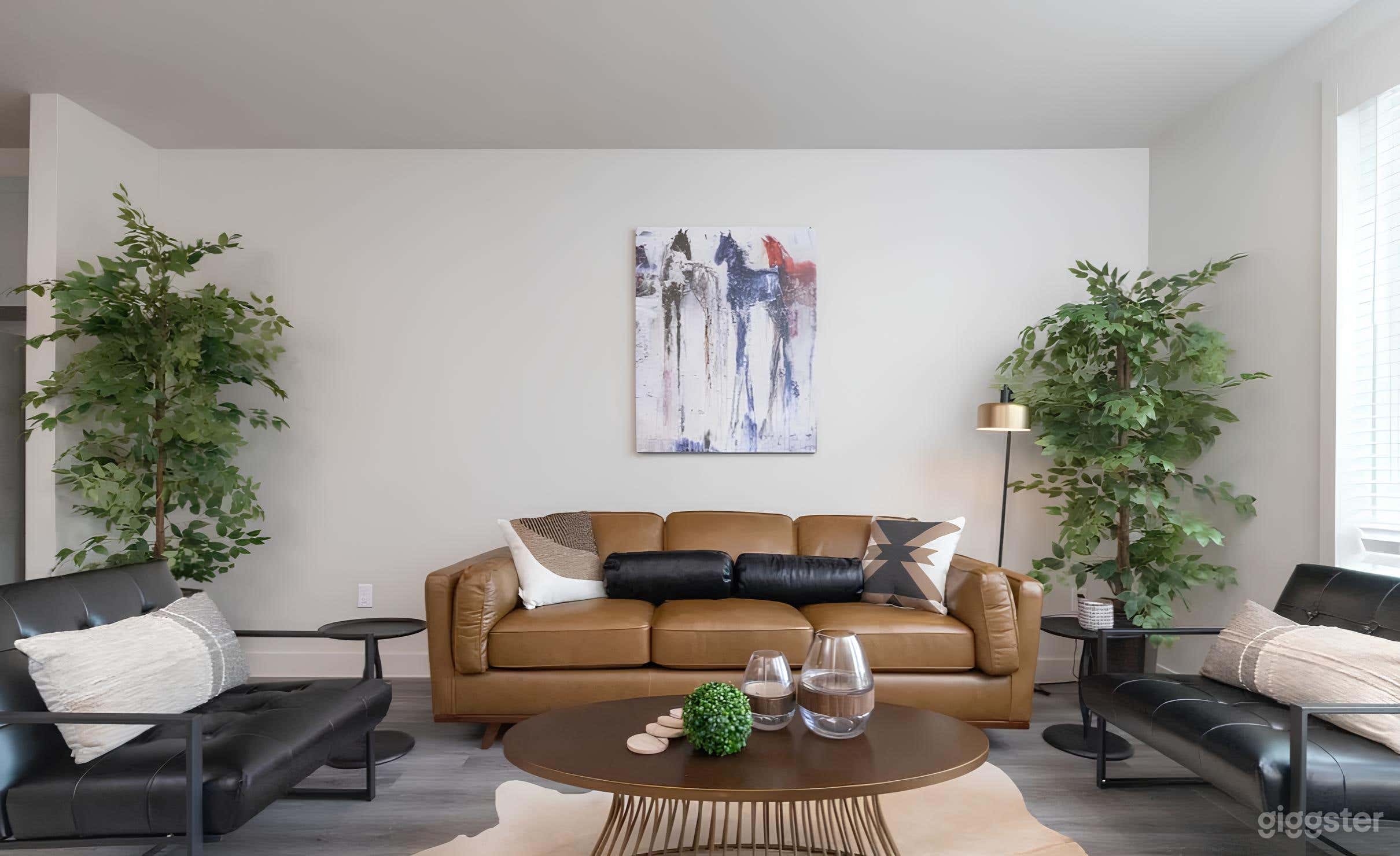 Trinity River Views | Modern Apartments Near Downtown FTW Photo 1