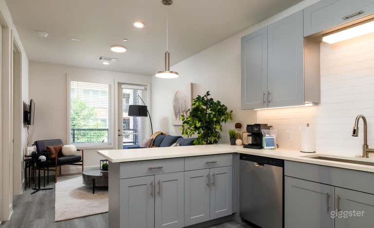  Trinity River Views | Modern Apartments Near Downtown FTW 