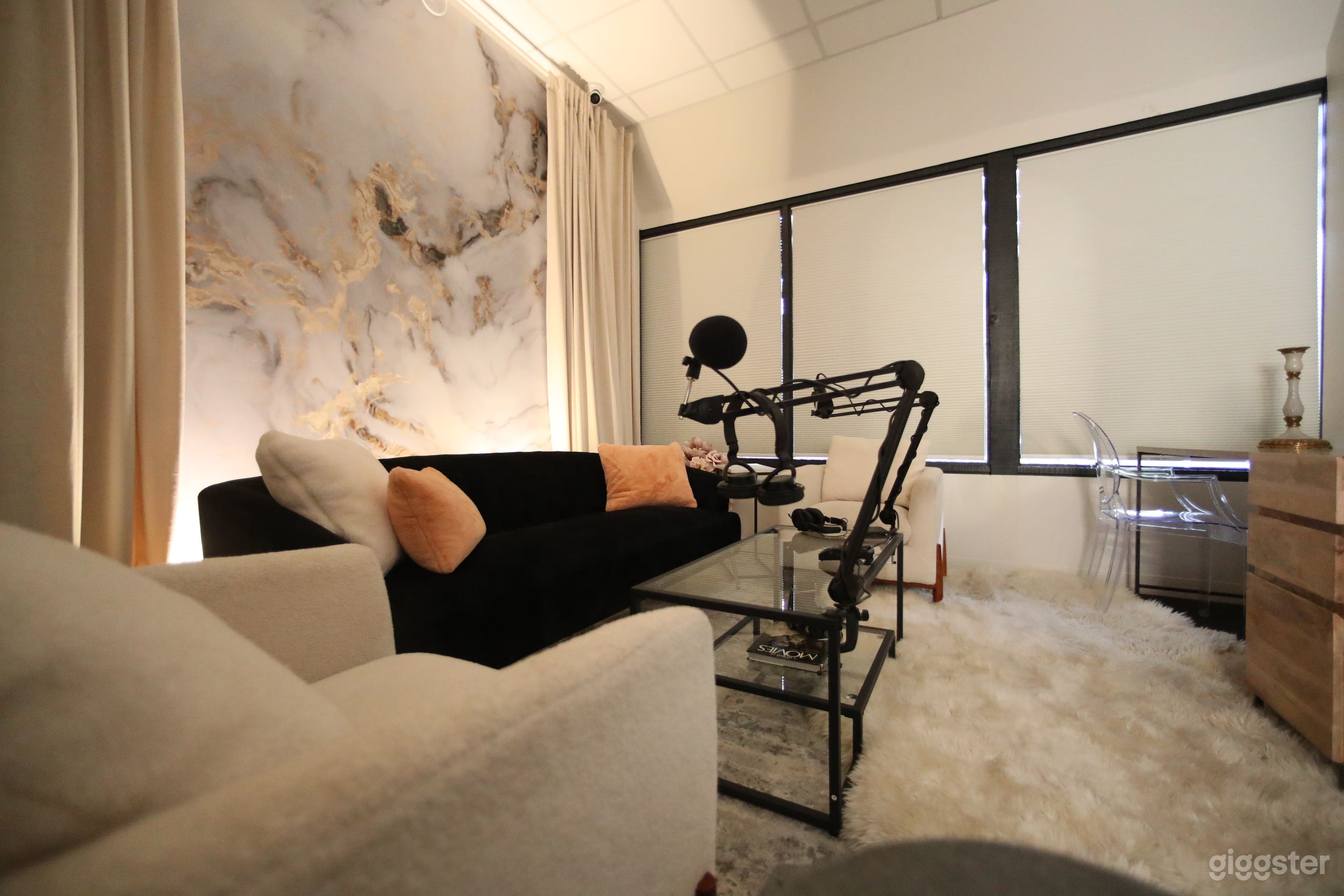 Stylish Studio Spaces for Creatives in Phoenix - The Ethereal Photo 4