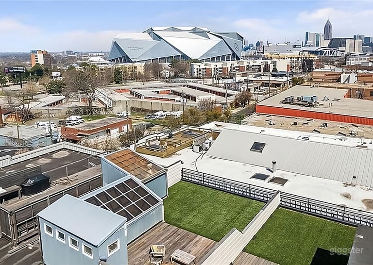  Spacious Atlanta Penthouse Perfect for Video Shoot 