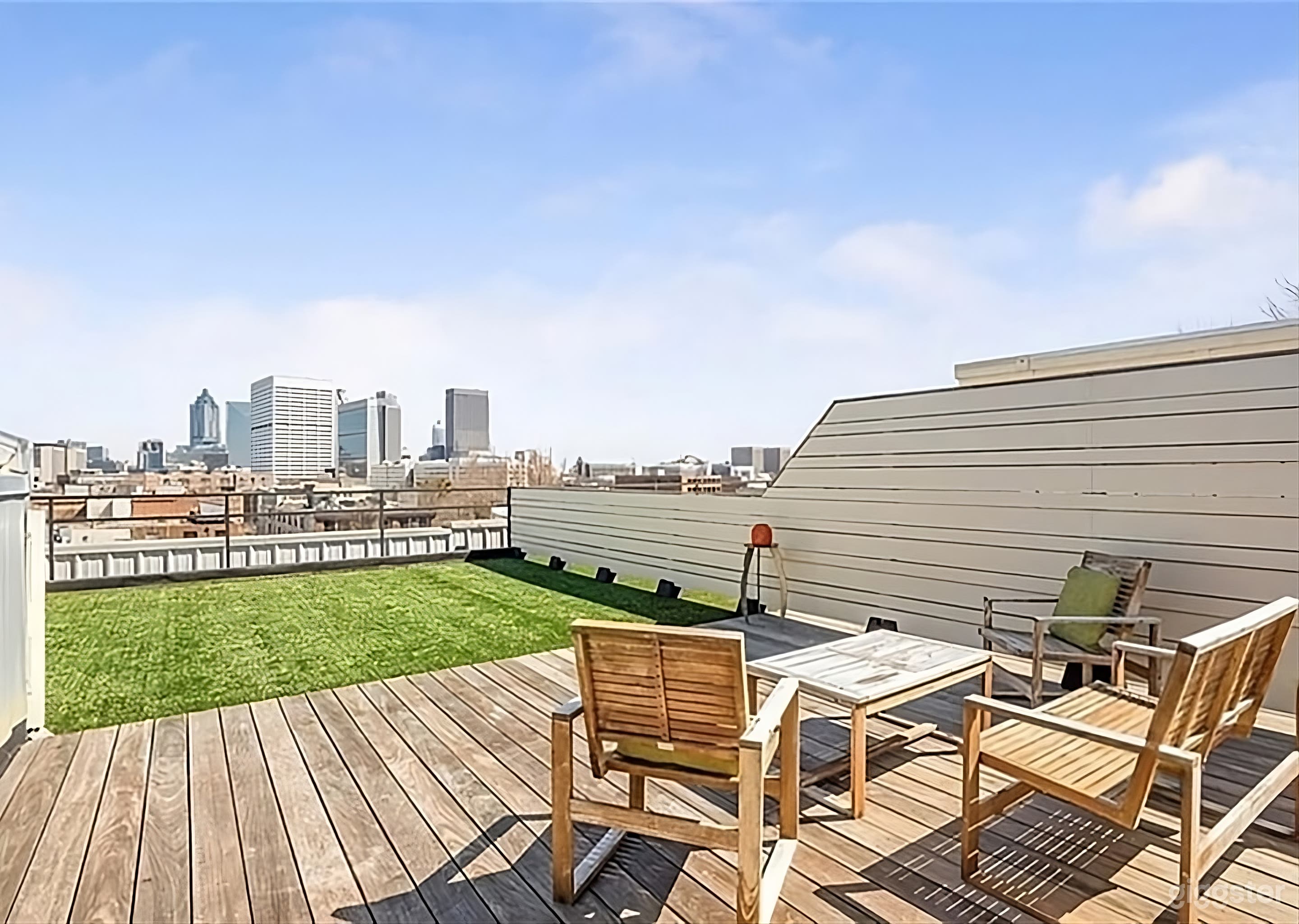 Spacious Atlanta Penthouse Perfect for Video Shoot Photo 1