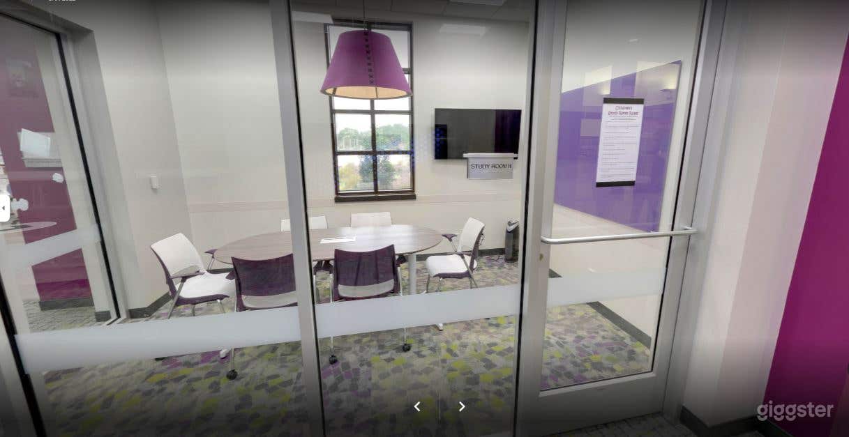 Library study room 3 in Jones Creek Branch Photo 1