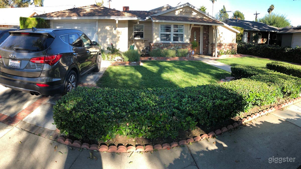 Anywhere USA Spacious House Ready for Filming! Photo 1