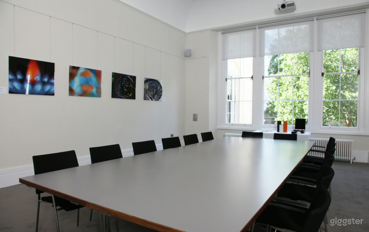 Michael Bishop Foundation Room Photo 4