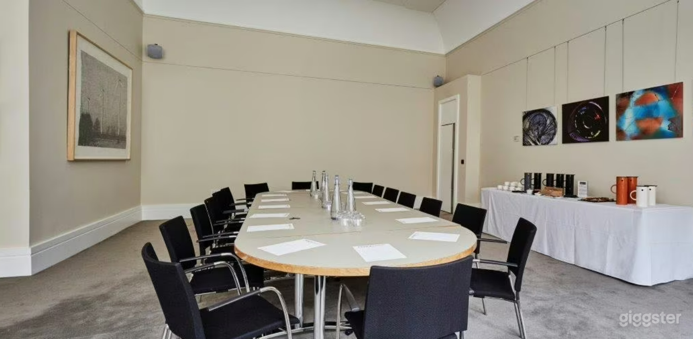 Michael Bishop Foundation Room Photo 2