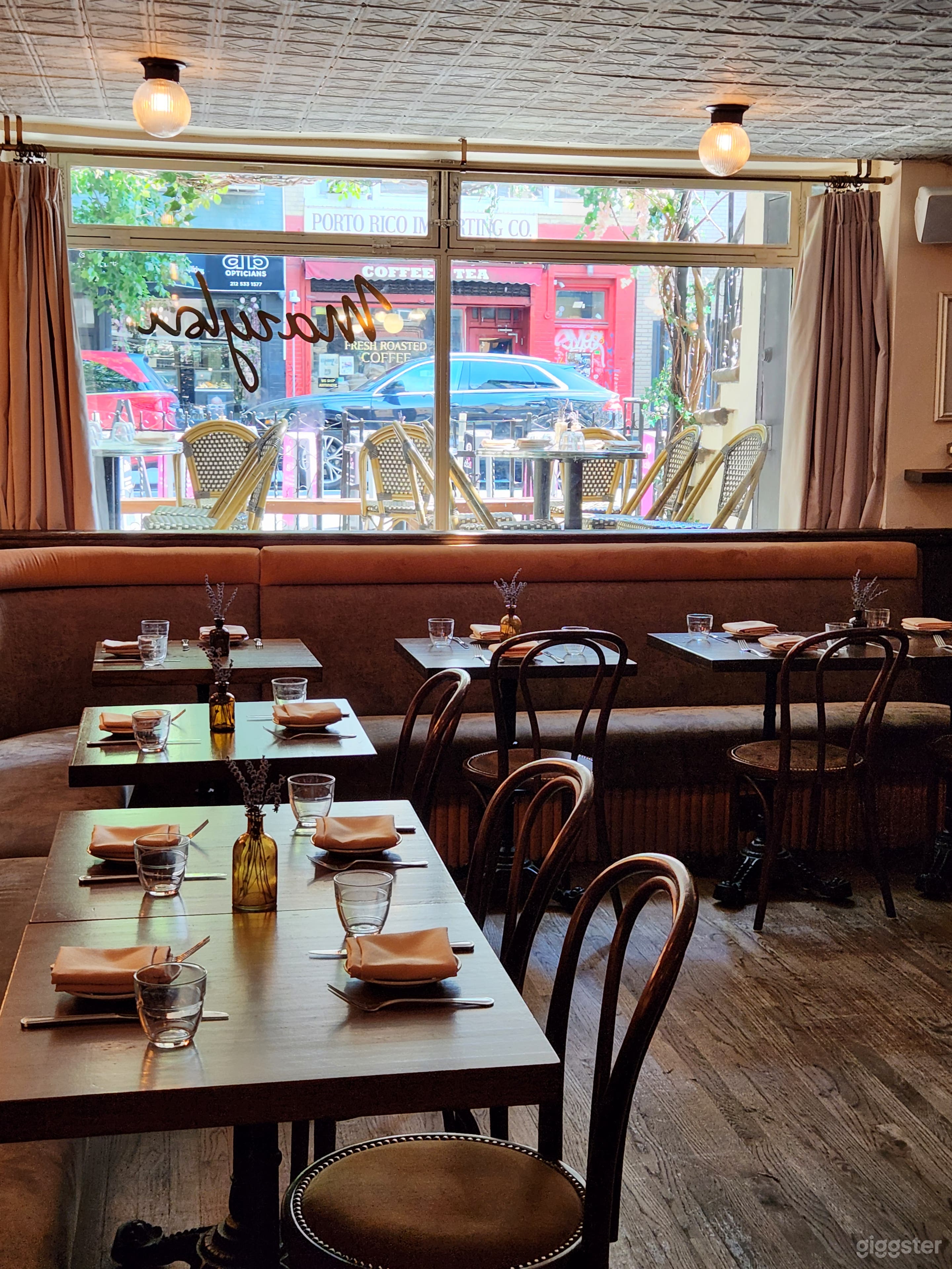 Amable/Eueropean/Classic Restaurant  Photo 3