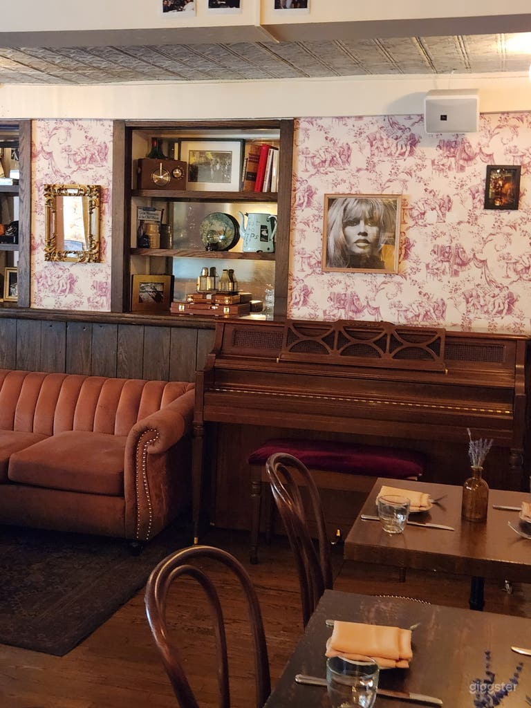  Amable/Eueropean/Classic Restaurant  