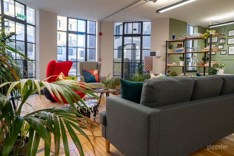  The Lantern by Tonik 