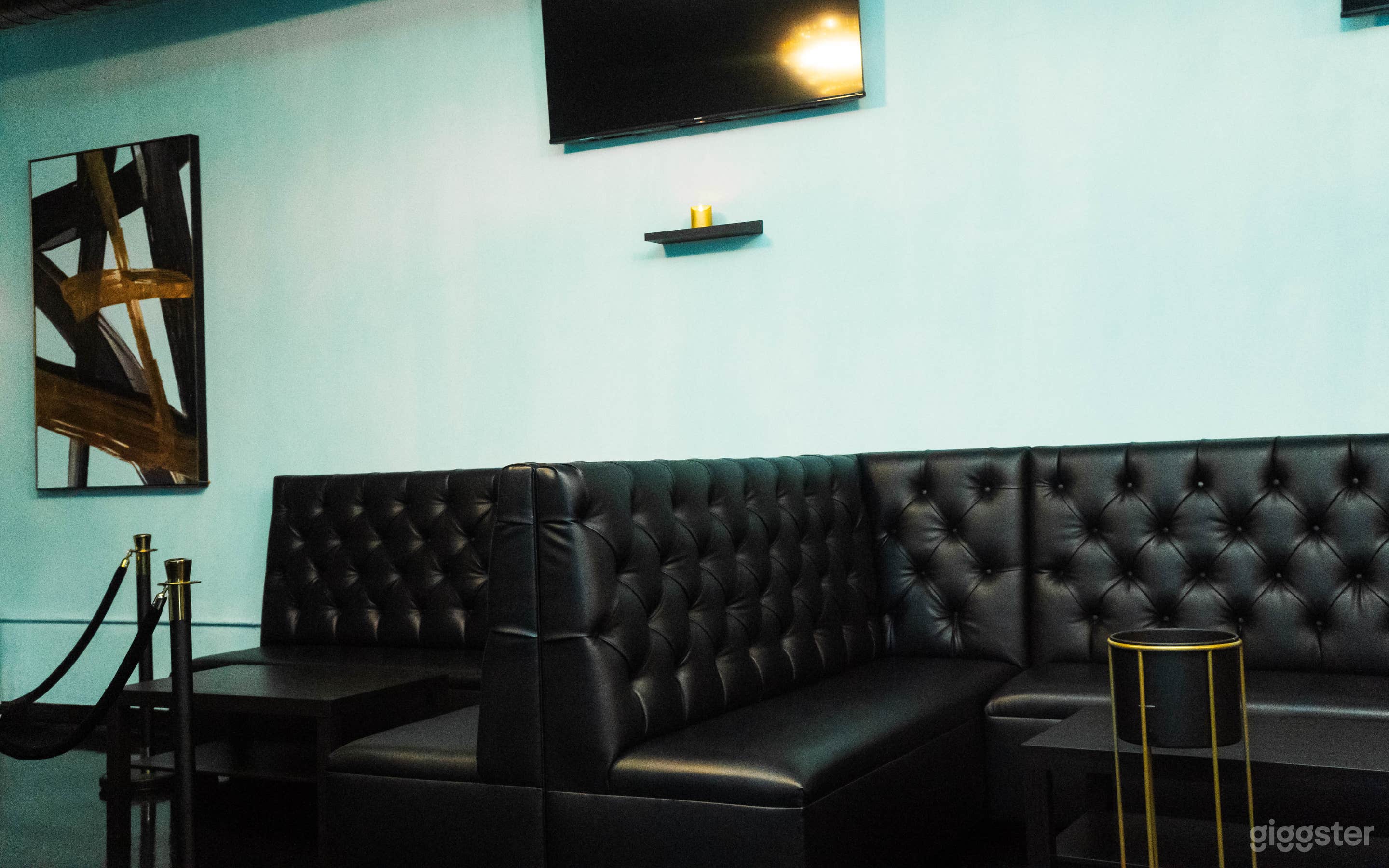 Upscale Private Lounge in Hollywood Photo 3