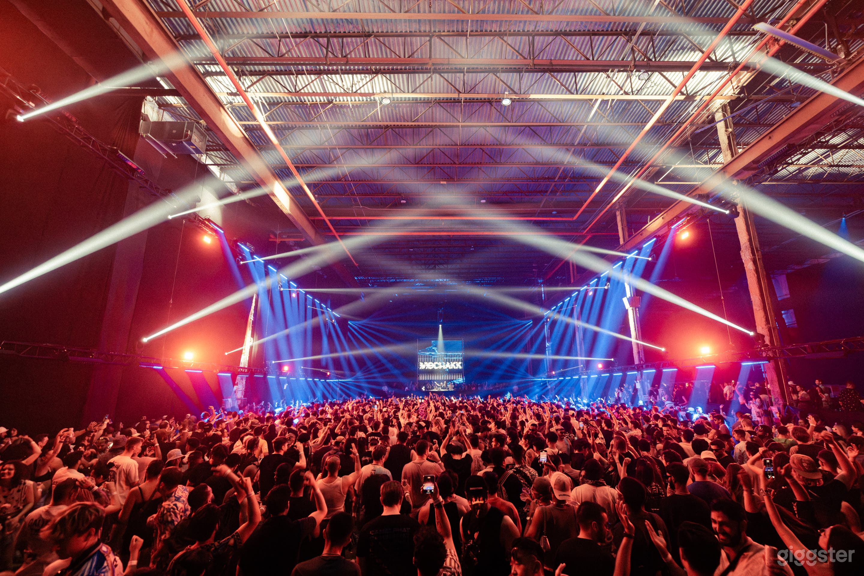 105,000 Brooklyn Space with views by water Photo 3