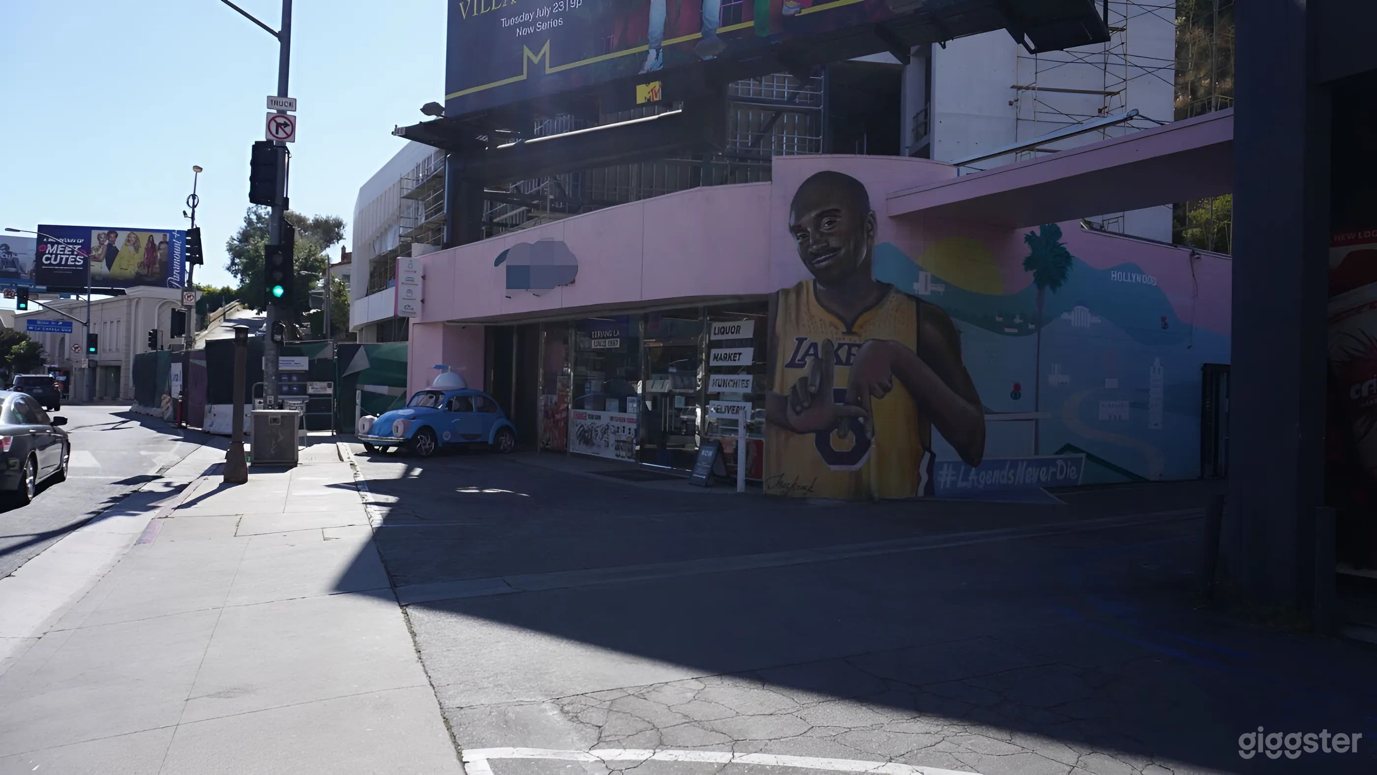 Prime Late-Night Market | Grocery Store with Parking &amp; High Visibility Photo 3