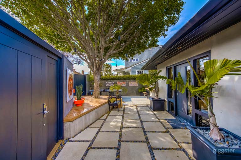  Newport Beach Contemporary Bungalow 