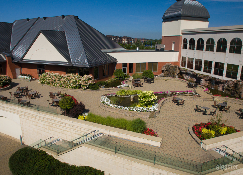ENCHANTING TERRACES AND OUTDOOR GARDENS Photo 1
