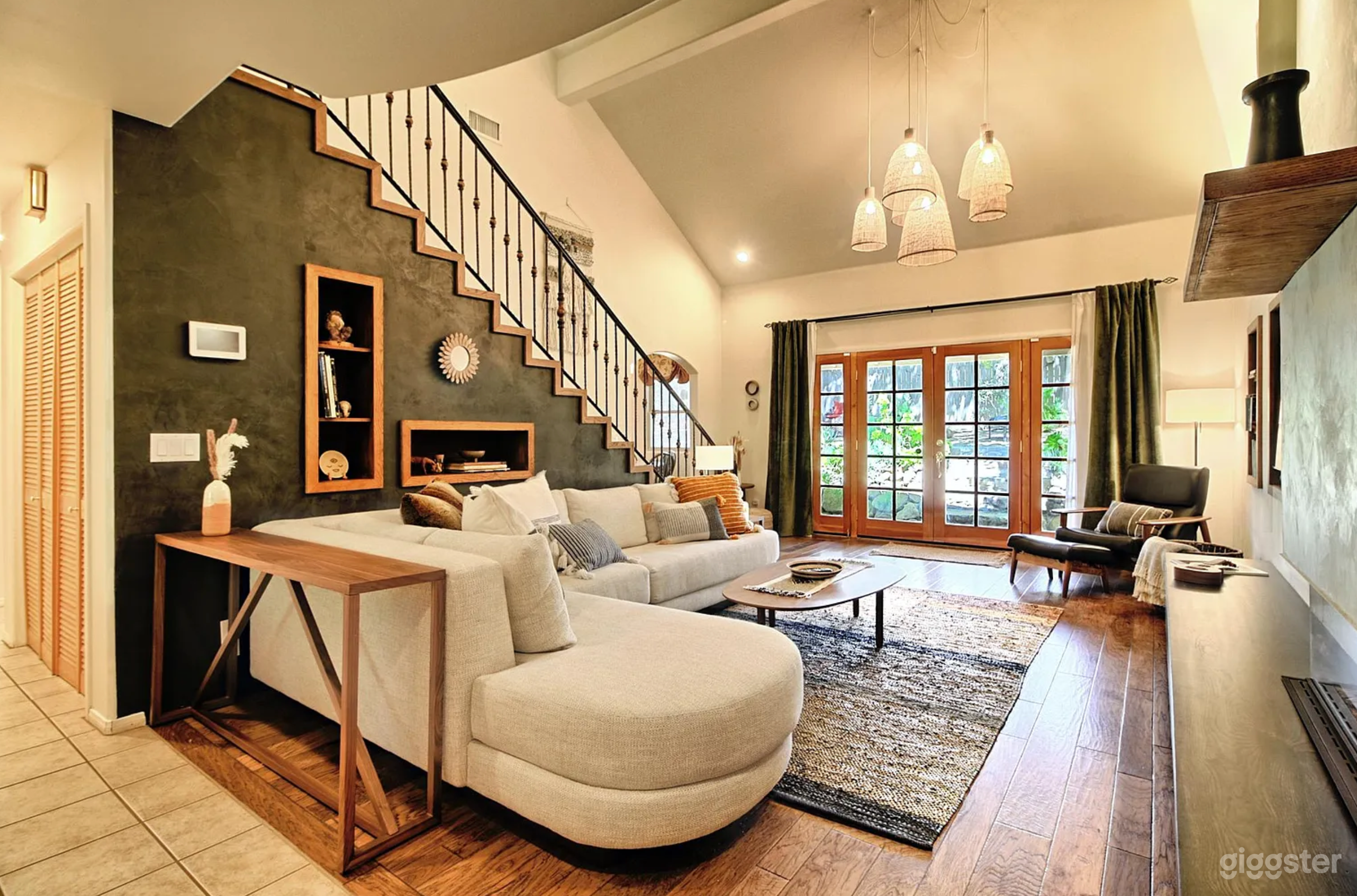 Charming Country Cottage Style Home Photo 3