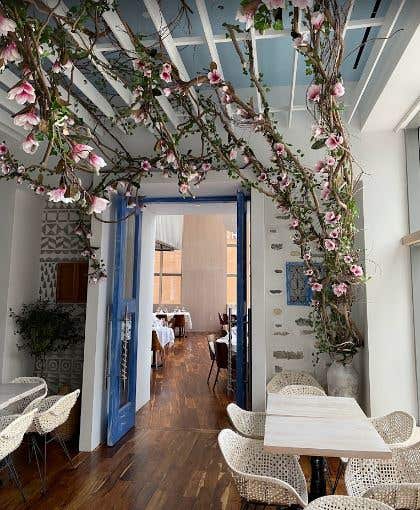 Mykonos Private Room in Manhattan Photo 4