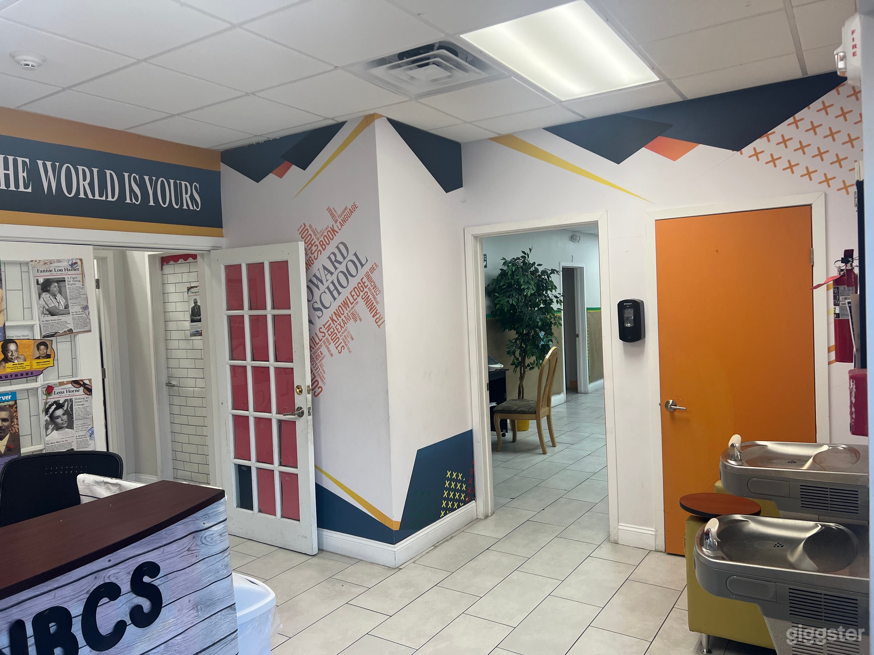 Private School for rent Photo 4