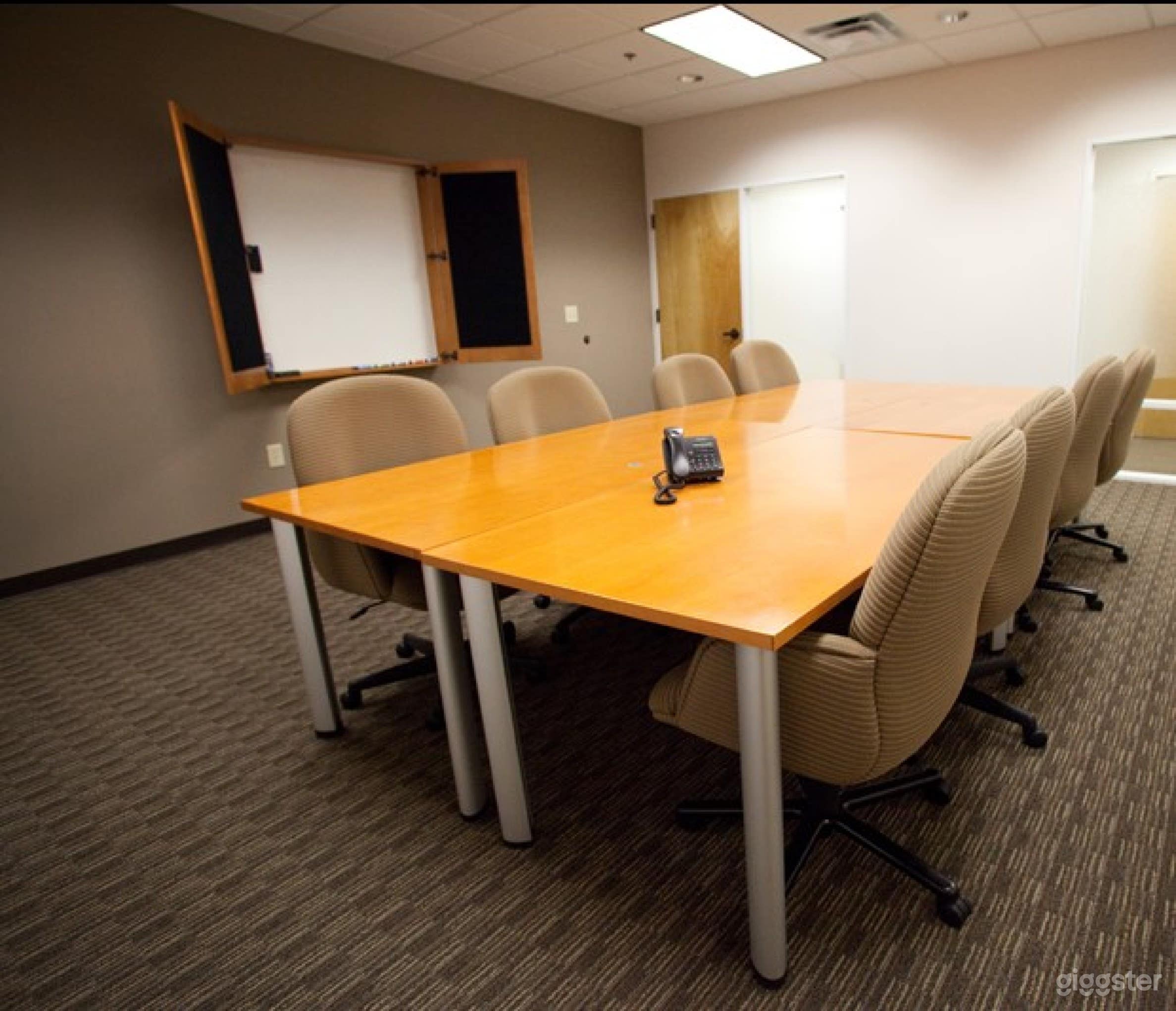 Board Room  Photo 4