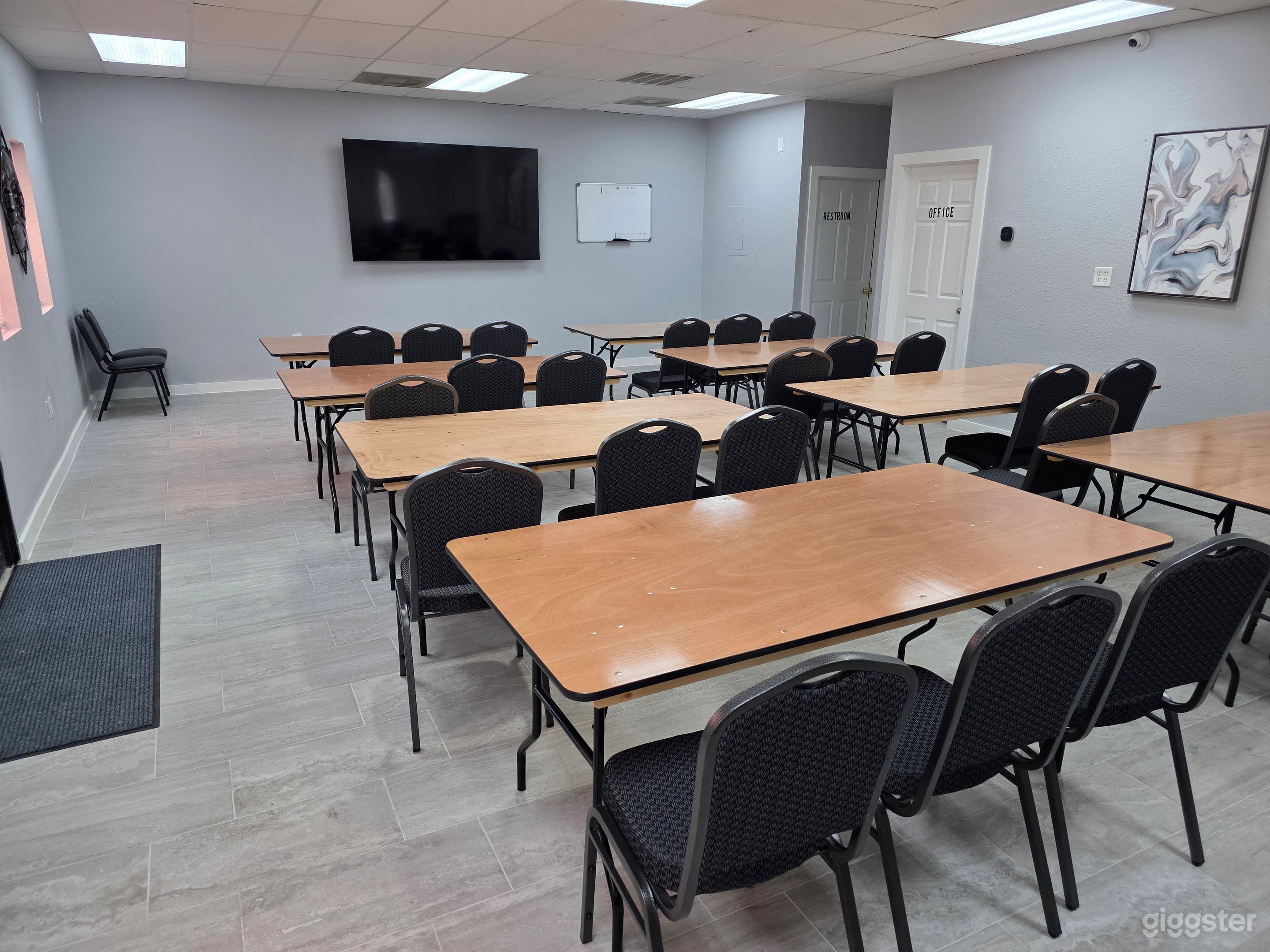 Pop up, meetings, workshop center Photo 3
