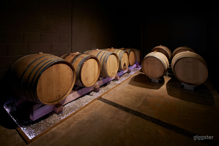  The Barrel Room 