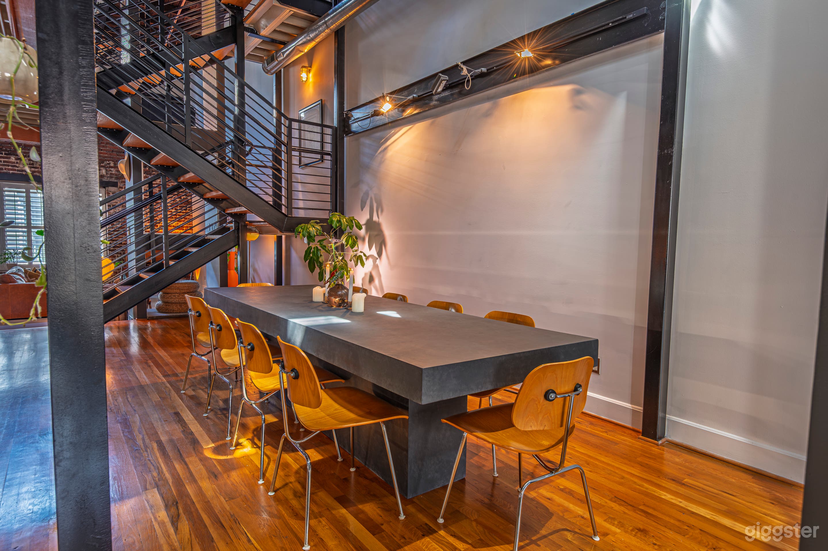 Exposed Brick Loft | Curated, Industrial, High Ceilings Photo 4
