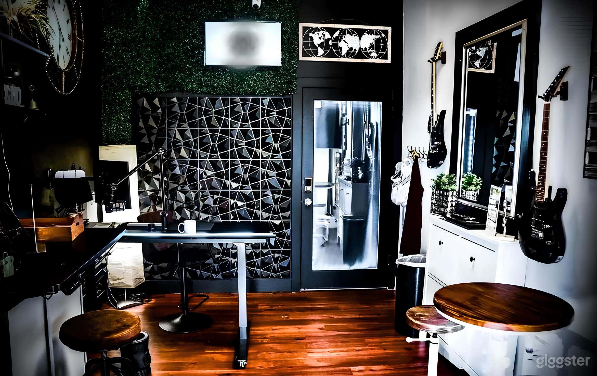 Modern, Urban, Audio / Video Studio in Smyrna, GA Photo 3