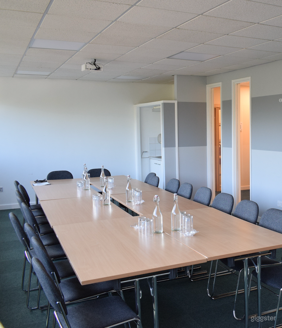 Gordon Room with Warm Green Tones Setting Photo 2