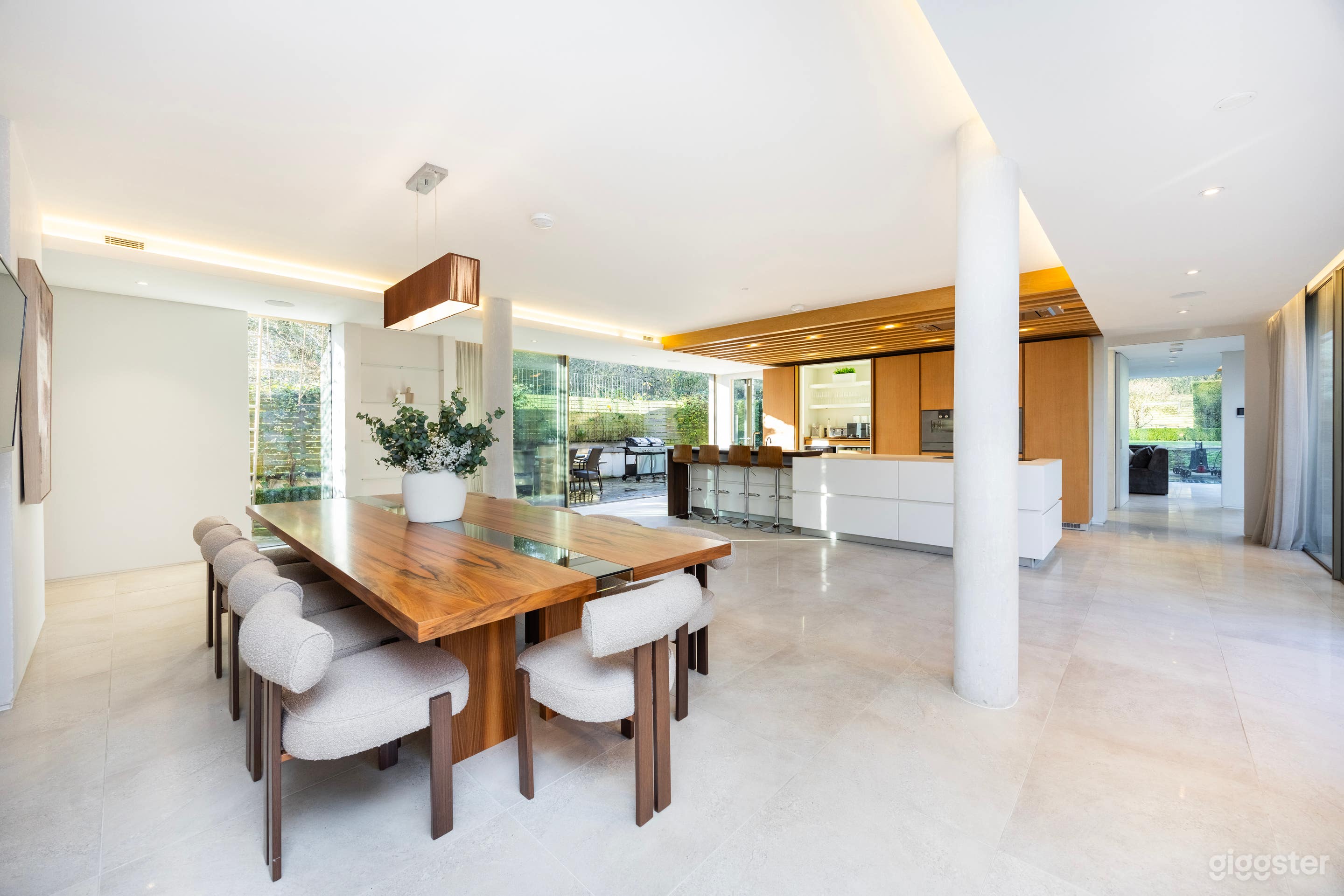 Radlett Eco Mansion Photo 4