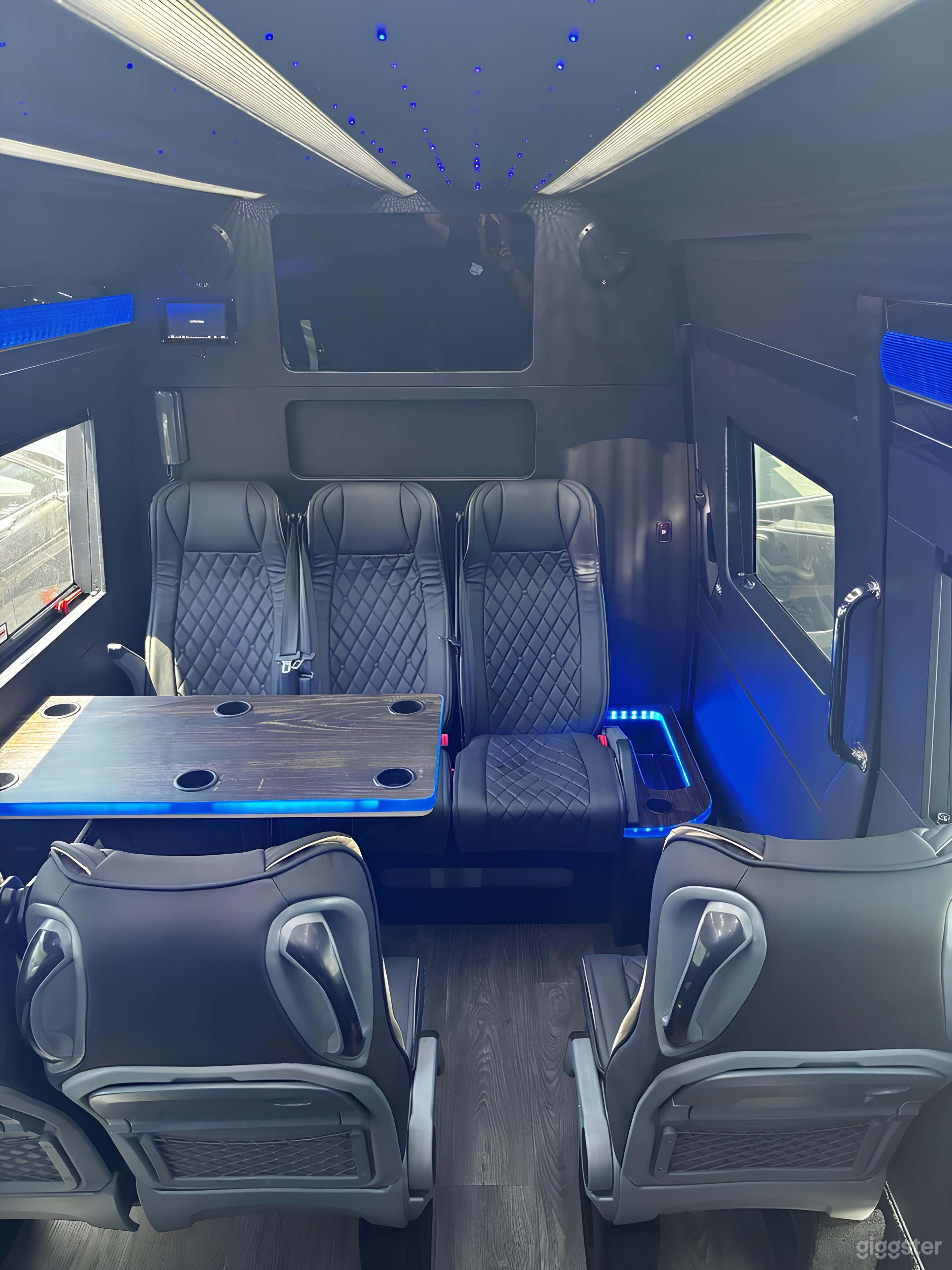 2023 Mercedes-Benz Sprinter Executive Photo 4