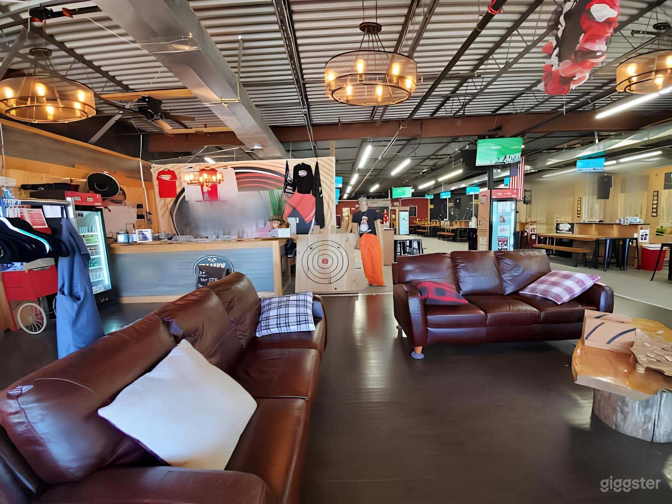 Axe Throwing Venue in Matawan/Old Bridge, NJ Photo 3