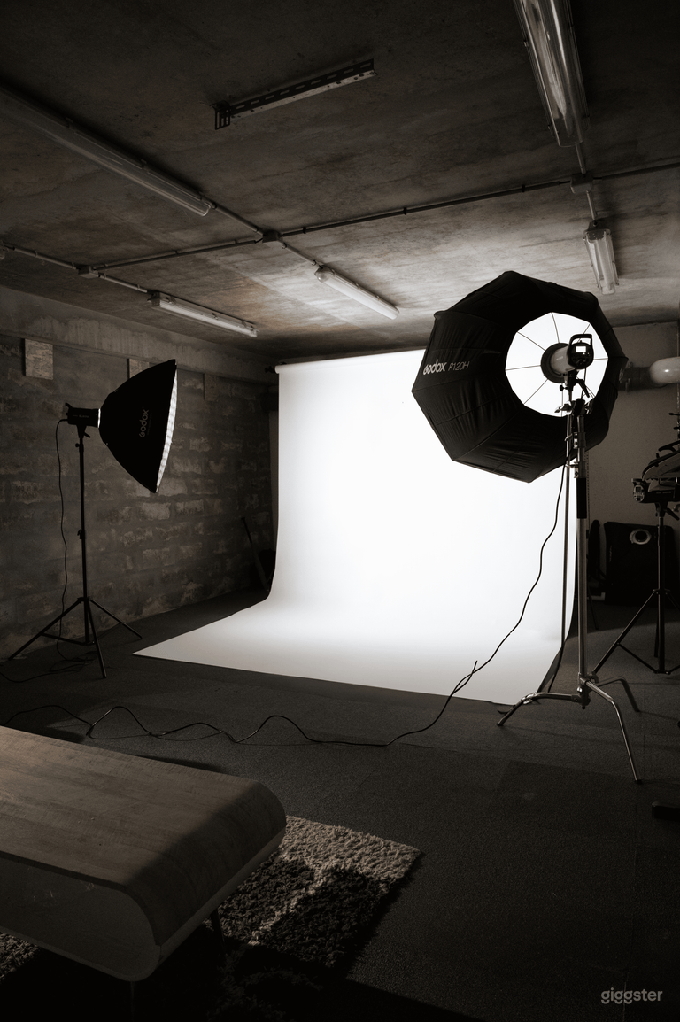  Studio photo style brut 