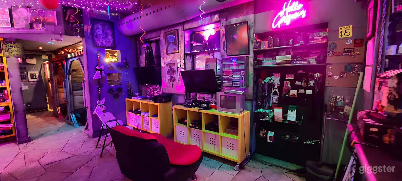 Futuristic Cafe with Private Booths Photo 3