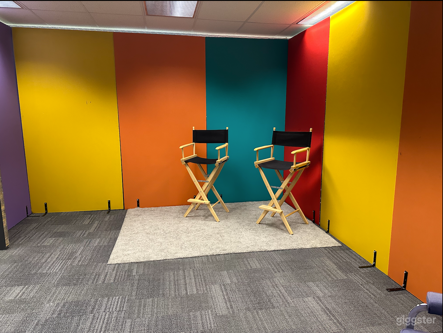 The Atelier: Pro Studio for Talk Shows, Courses & Conten Photo 3