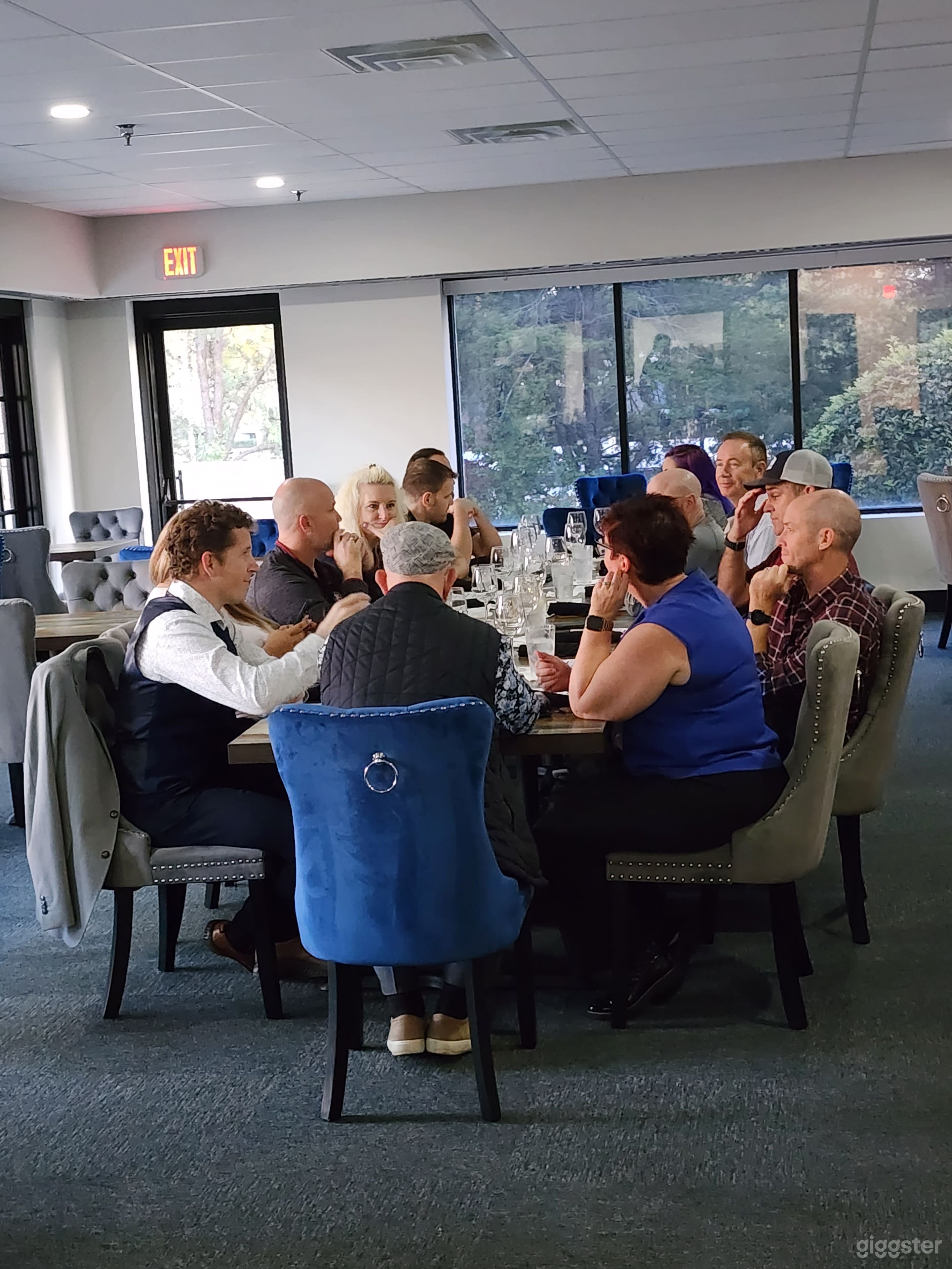 Perfect note Bar Dining Area