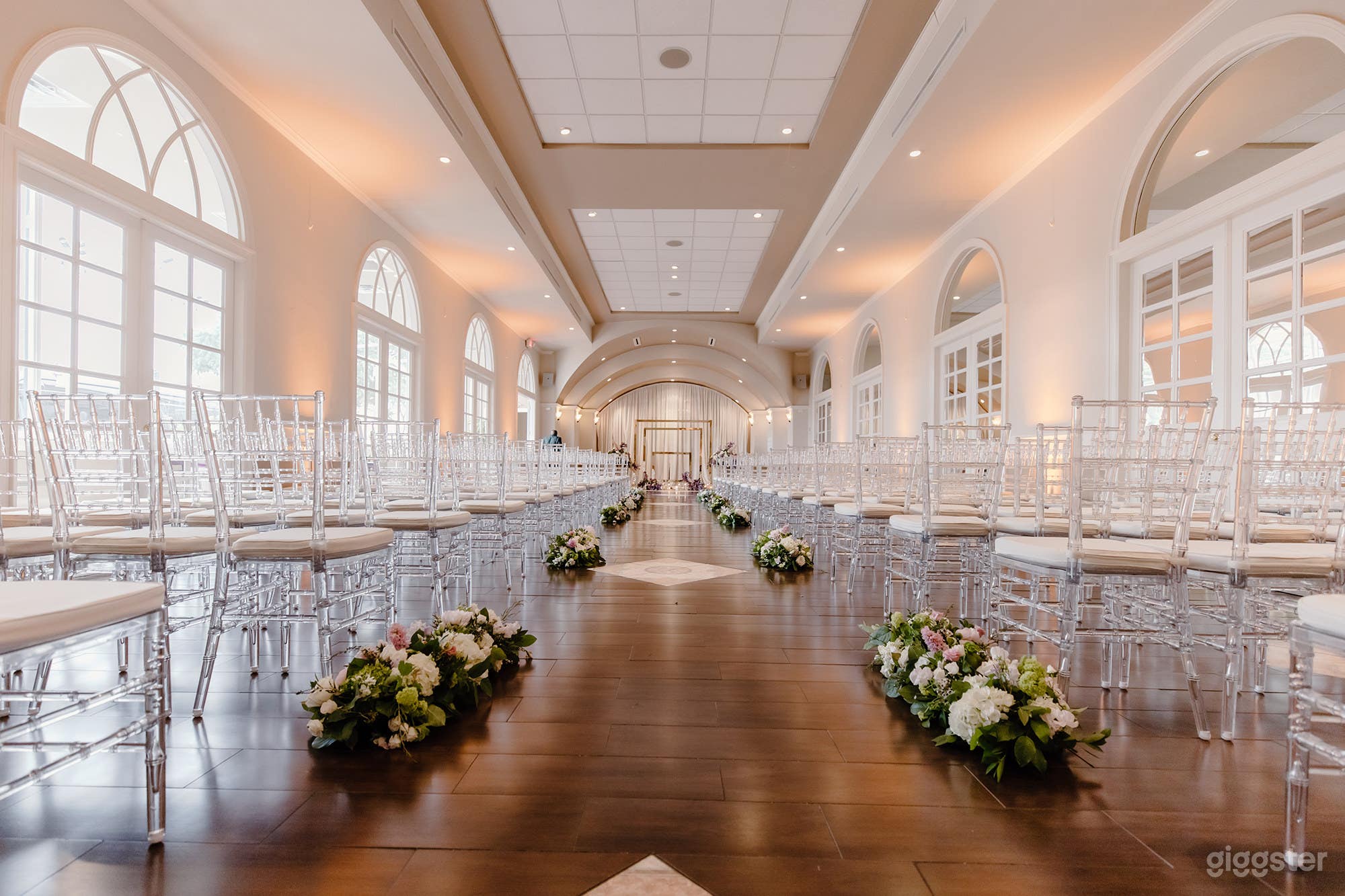 Versatile Venue for Meetings, Filming &amp; Photoshoots Photo 3