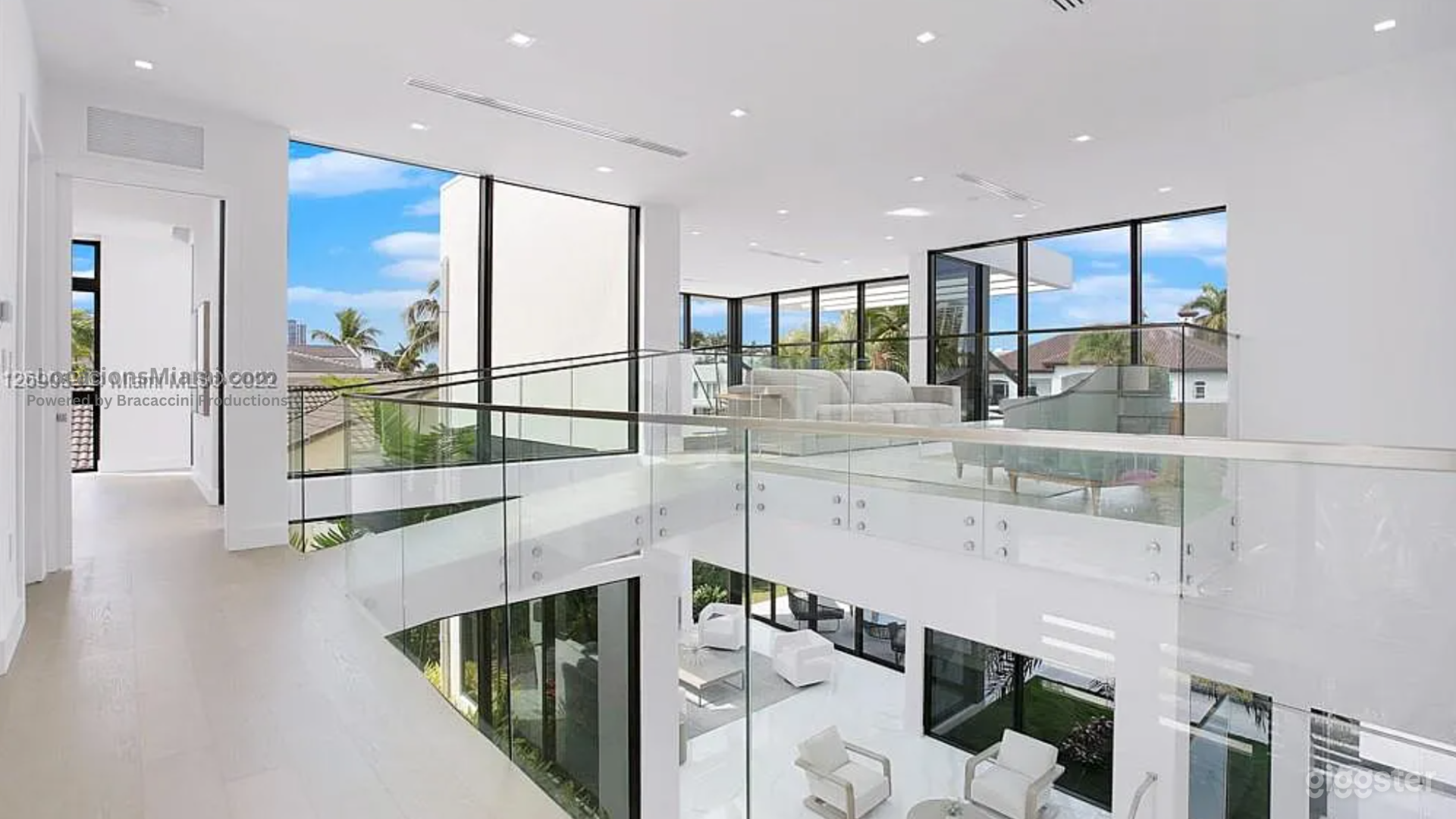 VIP North Miami Beach Retreat Photo 4