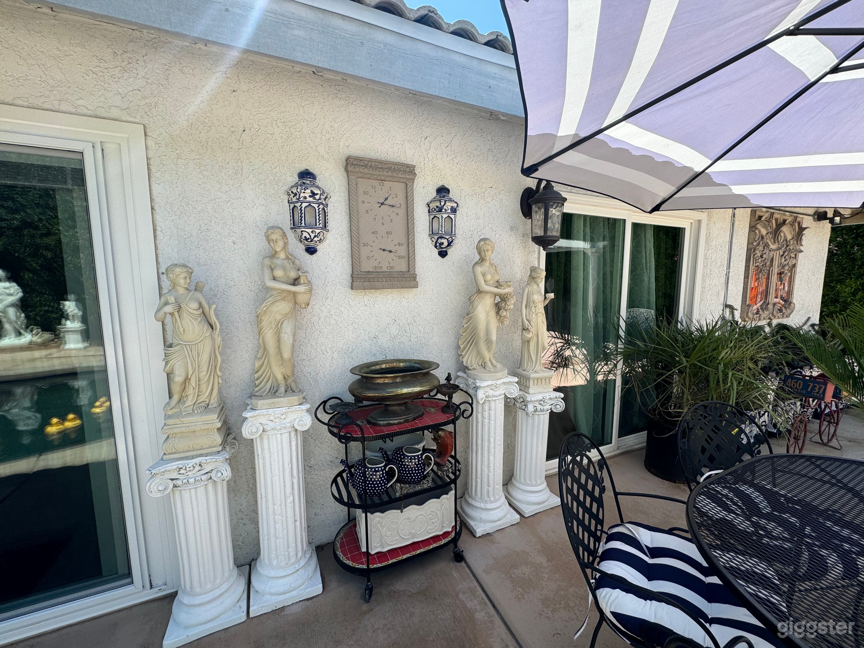 Beautiful house and pool in Palm Springs Photo 1