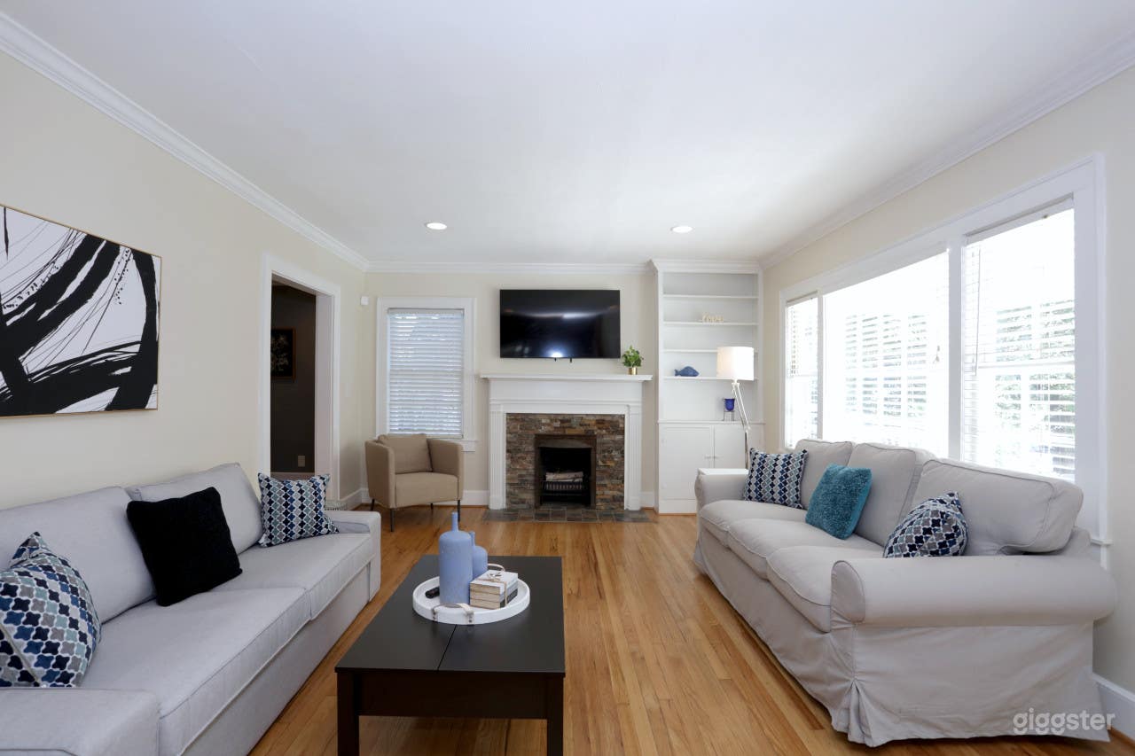 Artfully Crafted Modern House and Fish Pond  Photo 1