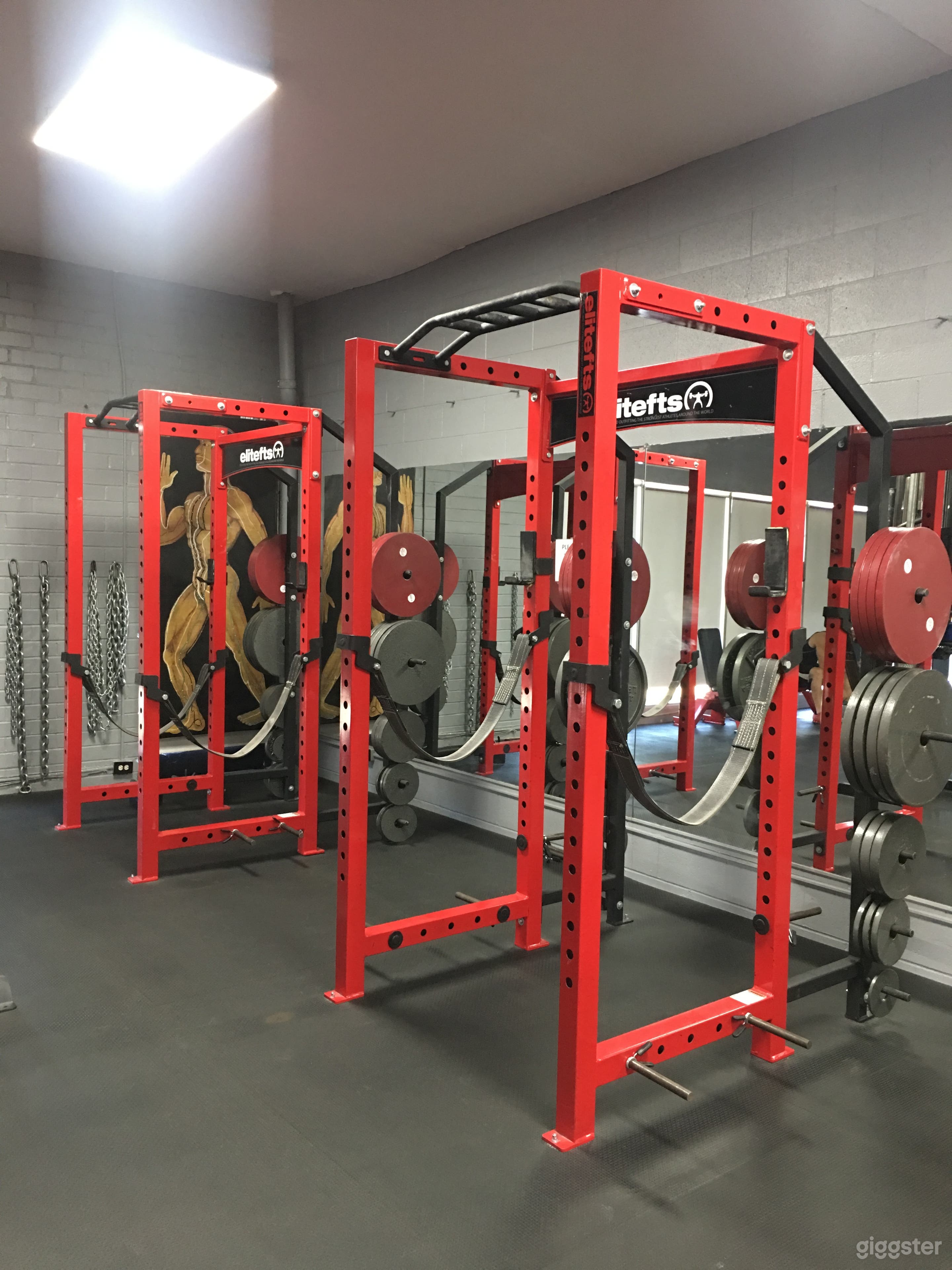 Take You back to Ancient China Powerlifting Gym! Photo 3