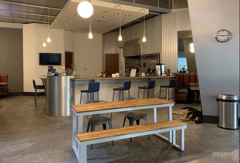  Fully Equipped Common Area 