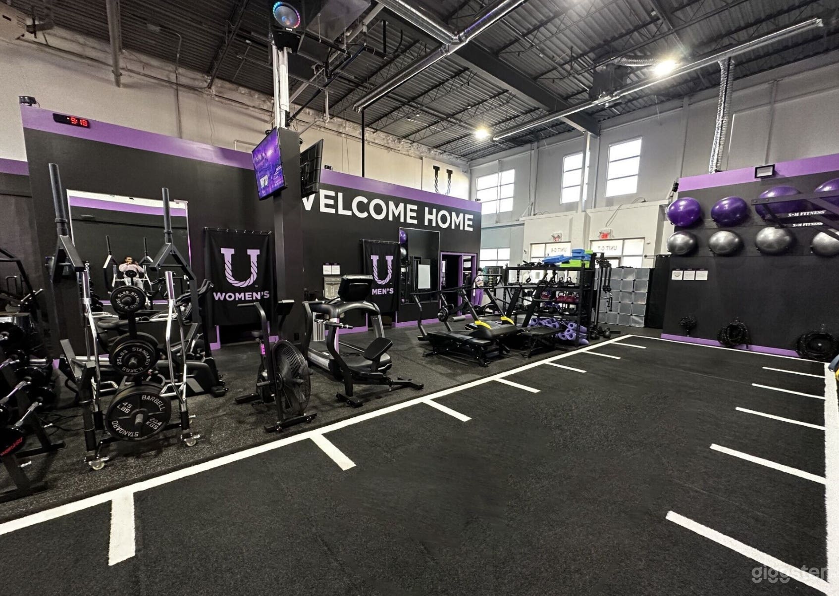 Studio in Toronto Photo 1