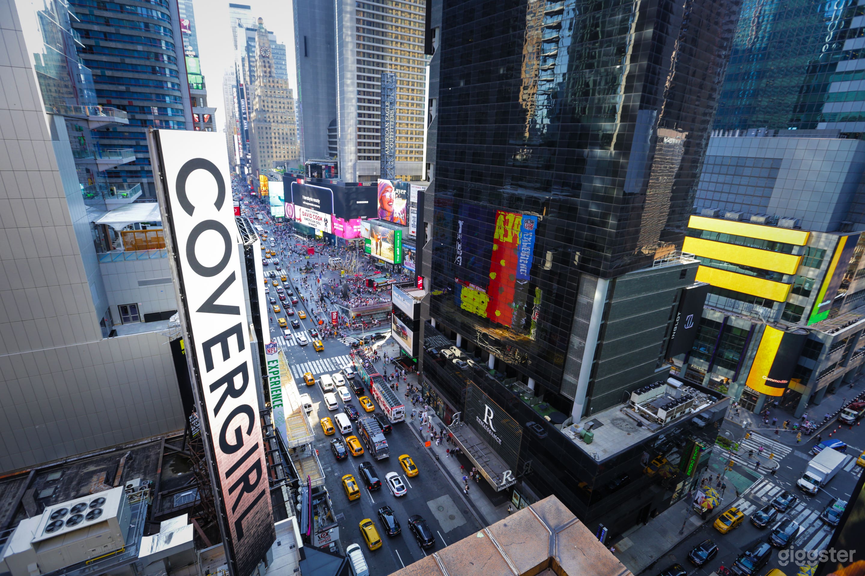 Legendary Studio perched atop Times Square NYC Photo 2