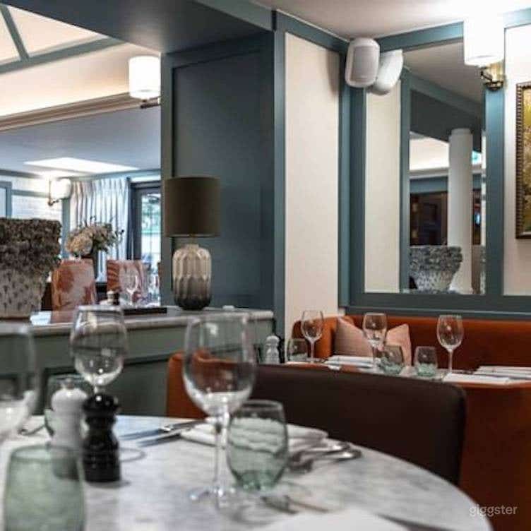 Elegant Restaurant in Henley-on-Thames Photo 3
