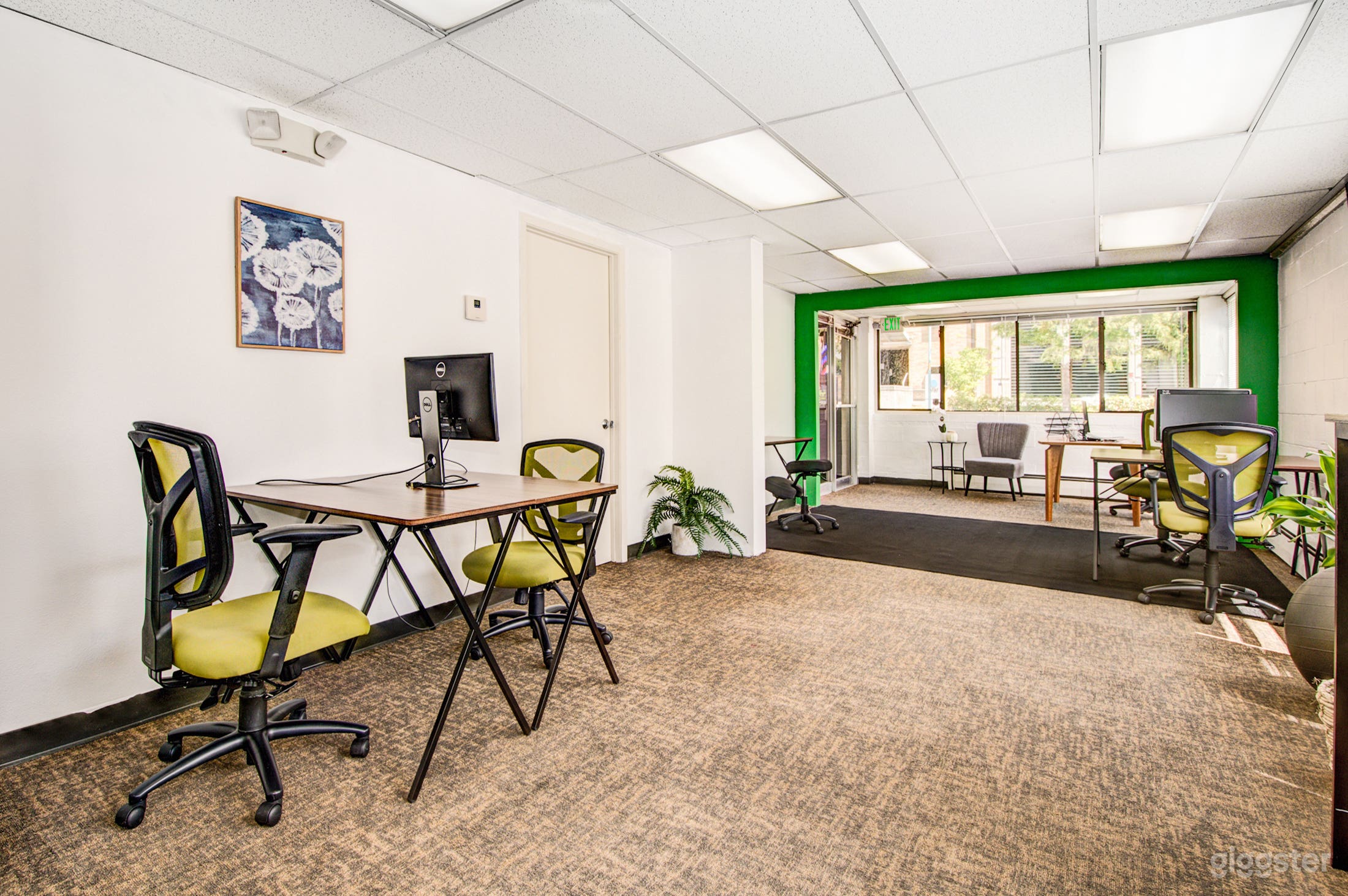 Laid Back Co-working Space in Seattle Photo 2