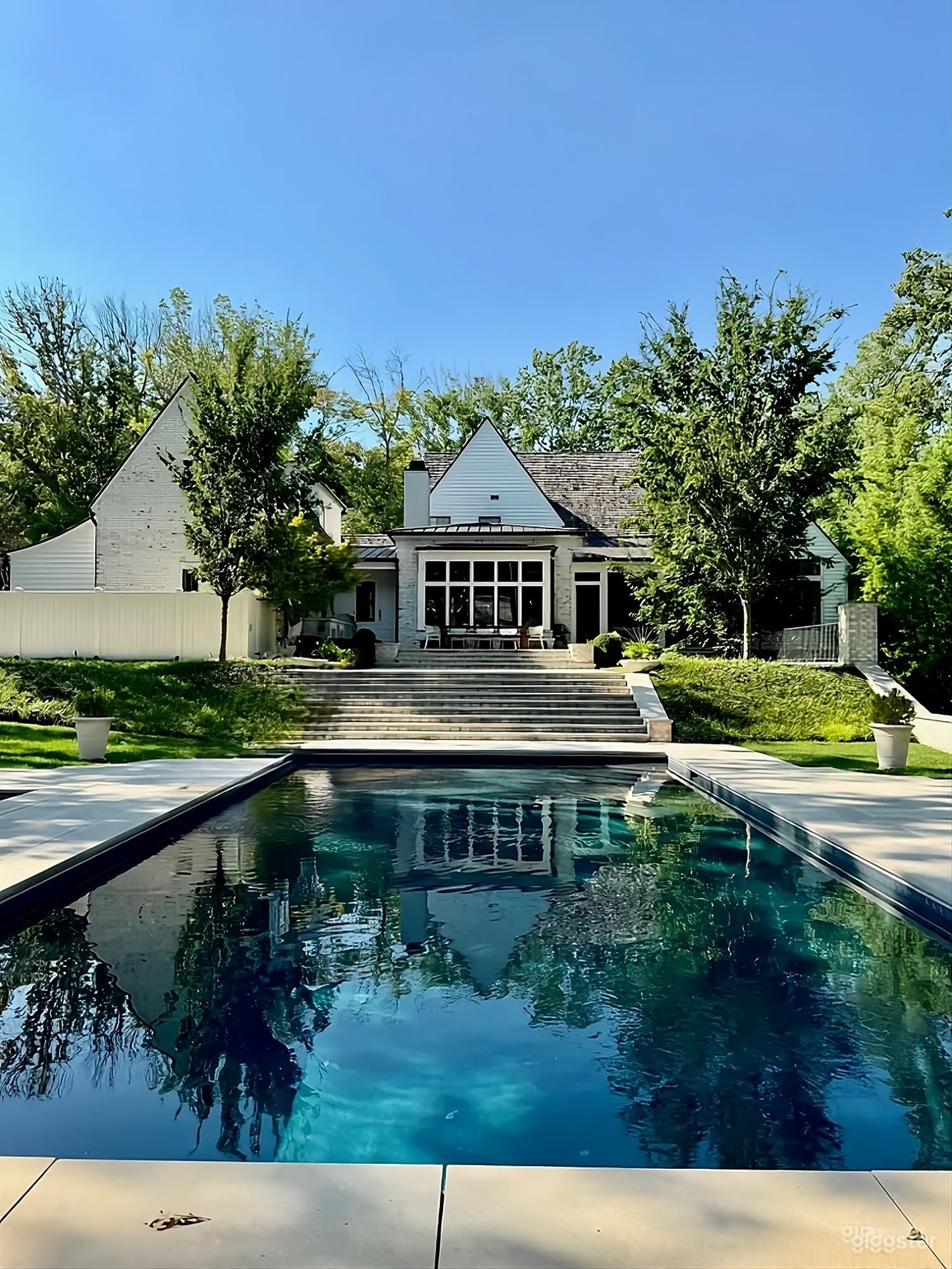 Backyard Luxury Pool Estate Photo 2