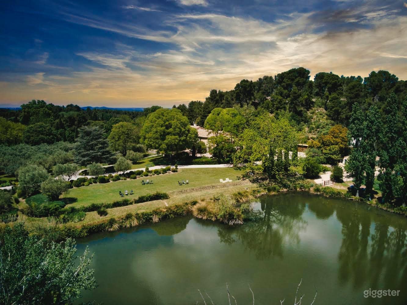 Photo de Ferme traditionnelle au cœur de la Provence ! 2