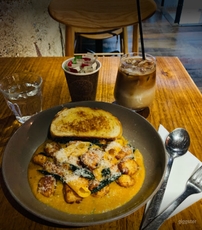 Modern Cafe in Brisbane City (Top Floor) Photo 3